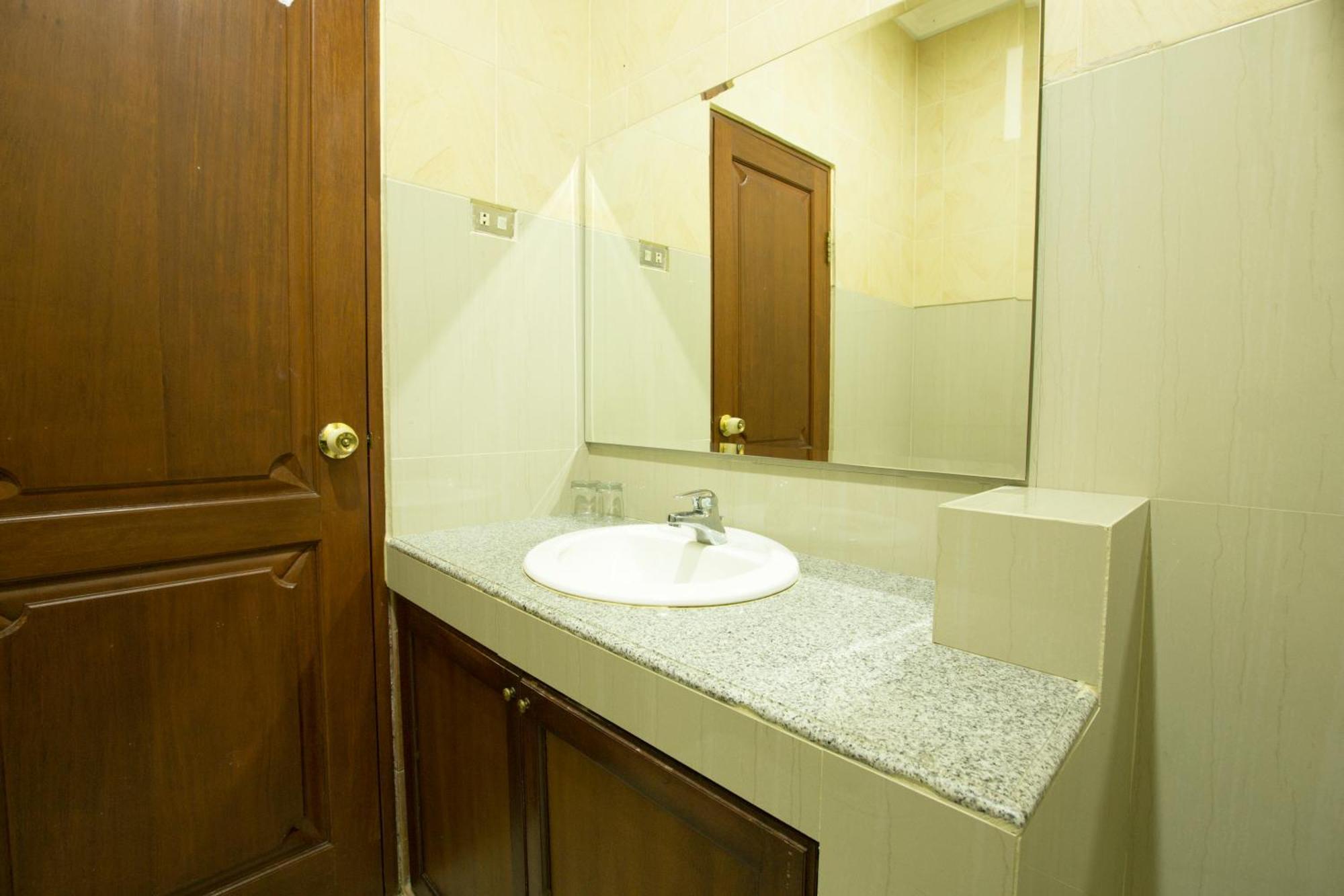 Sindhu Mertha Guest house 3*